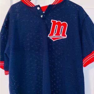 Mesh baseball jersey